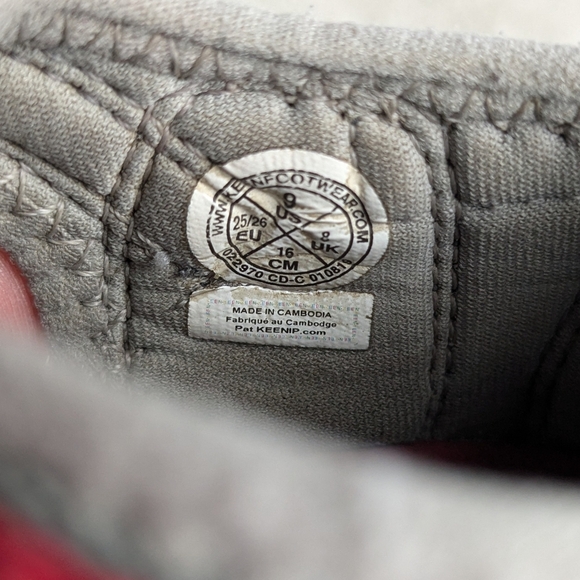 KEEN Kid Sandals Size 9 Gray And Red Color Machine Washable - Picture 7 of 7